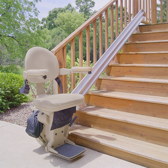 Bruno Outdoor Stairlift with integrated Cover